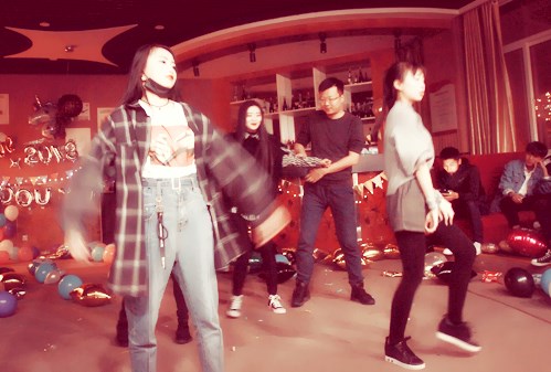 �Ի���de��partyͼ7