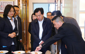 ݰ����Уָ������