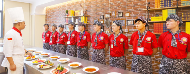 ��ʦ��ѵѧУ