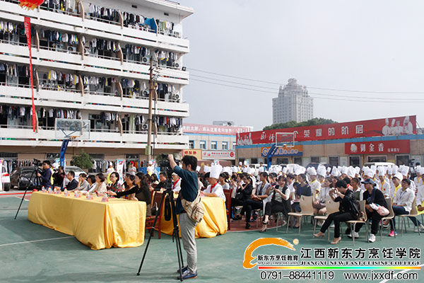 <a href=http://www.jxxdf.com target=_blank class=infotextkey>¶ѧУ</a>.jpg