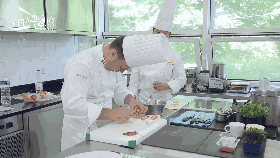 006efbf0c00160b1e3727ca0f6051ad8.gif