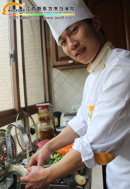 <a href=http://www.jxxdf.com target=_blank class=infotextkey>¶ѧԺ</a>ϴԭ.jpg