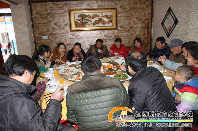 <a href=http://www.jxxdf.com target=_blank class=infotextkey>¶ѧԺ</a>ҳ ů