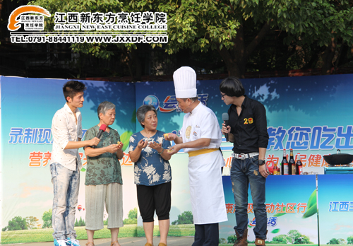 <a href=http://www.jxxdf.com target=_blank class=infotextkey>¶ѧԺ</a>Ϳʦ±~.jpg