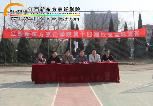 <a href=http://www.jxxdf.com target=_blank class=infotextkey>¶ѧԺ</a>ʮĽУ԰Ļ~~.jpg