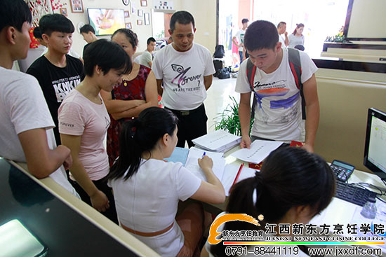 <a href=http://www.jxxdf.com target=_blank class=infotextkey>¶ѧУ</a>.jpg