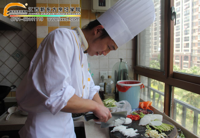 <a href=http://www.jxxdf.com target=_blank class=infotextkey>¶ѧԺ</a>ڳ.jpg