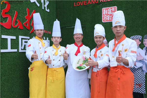 <a href=http://www.jxxdf.com target=_blank class=infotextkey>æ±Ÿè¥¿æ–°ä¸œæ–¹çƒ¹é¥ªå­¦é™¢</a>.jpg