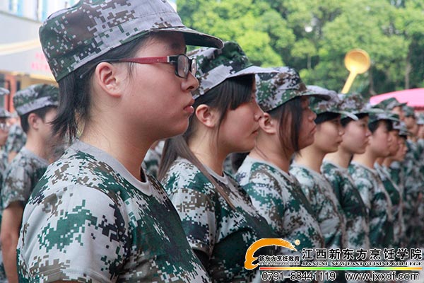 <a href=http://www.jxxdf.com target=_blank class=infotextkey>¶ѧУ</a>.jpg