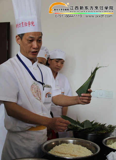 <a href=http://www.jxxdf.com target=_blank class=infotextkey>¶ѧԺ</a>ʦϸ.jpg