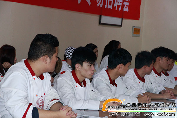 <a href=http://www.jxxdf.com target=_blank class=infotextkey>¶ѧУ</a>.jpg