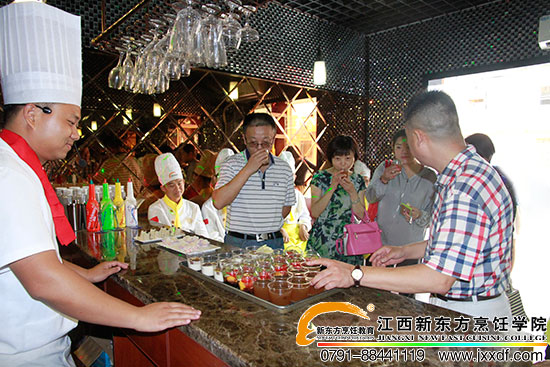 <a href=http://www.jxxdf.com target=_blank class=infotextkey>¶ѧУ</a>.jpg