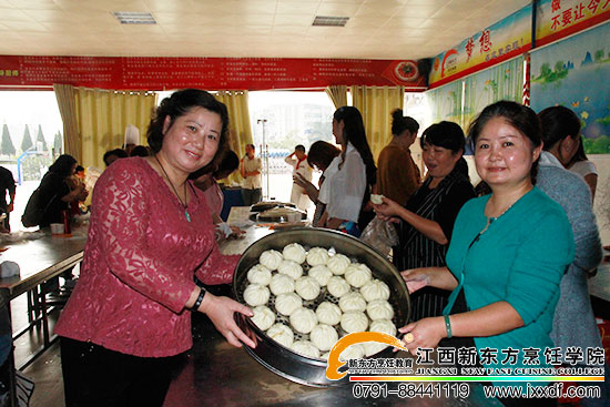 <a href=http://www.jxxdf.com target=_blank class=infotextkey>¶ѧУ</a>.jpg
