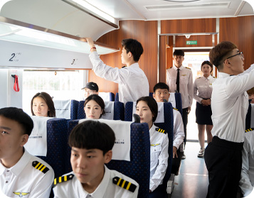 ί������