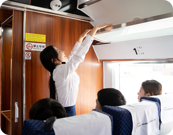 �ṩ��ҵ����