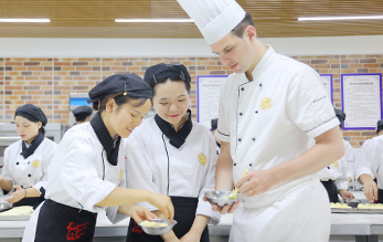 ��������רҵ