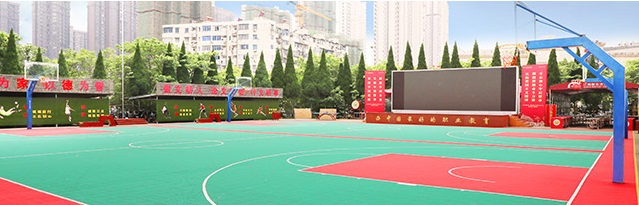 �׶�����