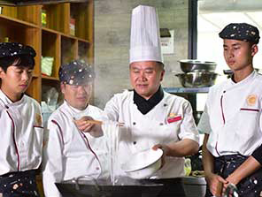 ����ţ���