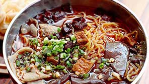 ��ɫ������