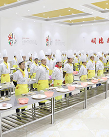 �����¶������ѧУ ����ܳ�רҵ