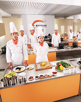 �����¶������ѧУ �в������Ӫ����ʳרҵ